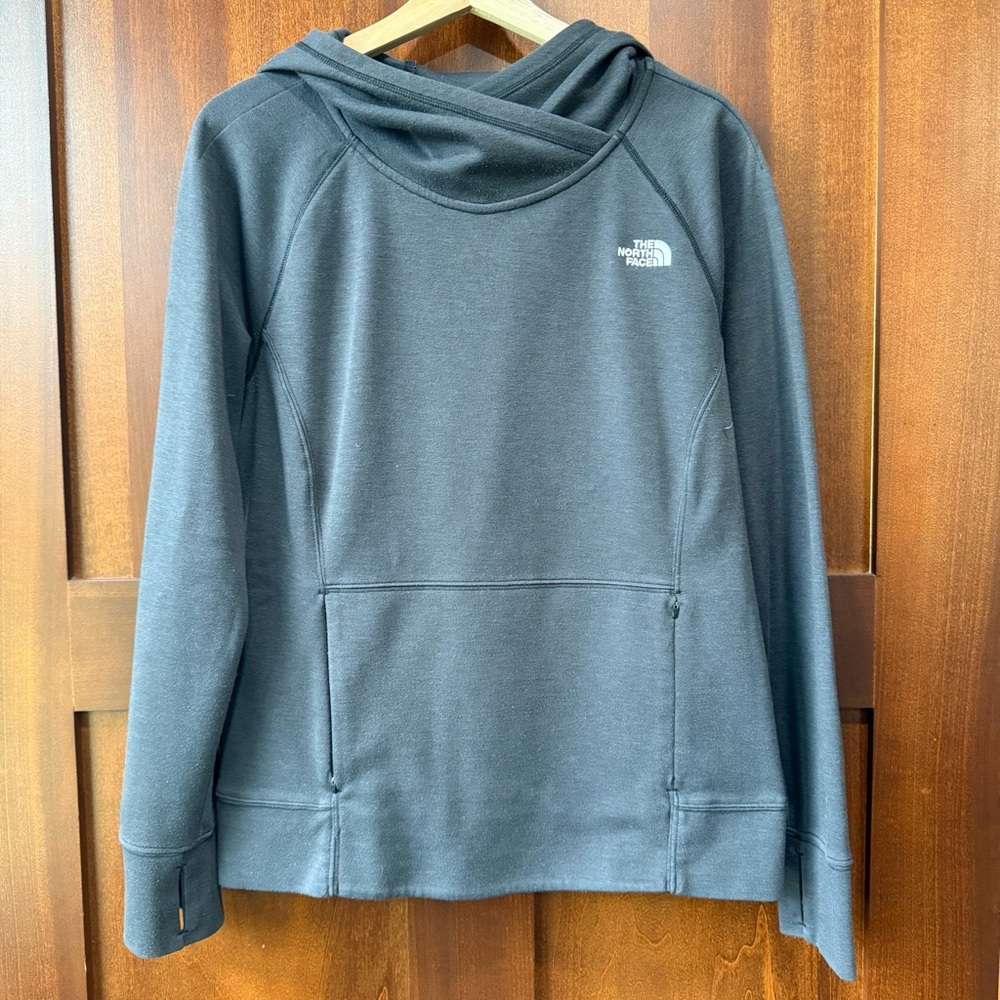 Women’s The North Face Hoodie Size Large